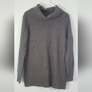 Apt. 9 Cowl Neck Long Sleeved Knitted Sparkly Gray Sweater. Size Small.